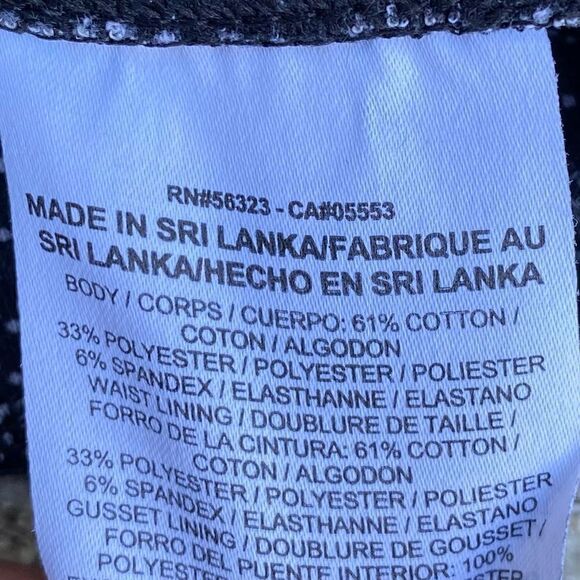 Nike Legend Black Dri-Fit Cotton Tight Capri Zig Dot Leggings. Size Small. EUC! - Picture 6 of 7